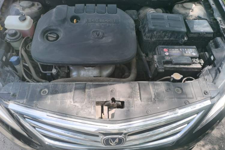 Used CHANGAN Eado 2016 1.6L Manual Fashion Edition Engine Bay
