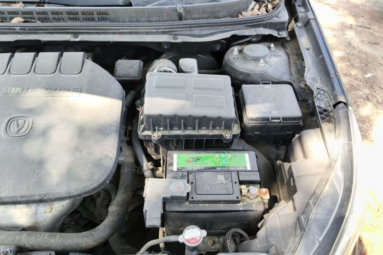 Used CHANGAN Eado 2016 1.6L Manual Fashion Edition Engine Bay Left