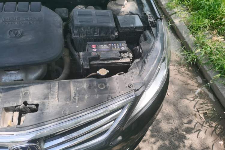 Used CHANGAN Eado 2016 1.6L Manual Fashion Edition Engine Bay Left