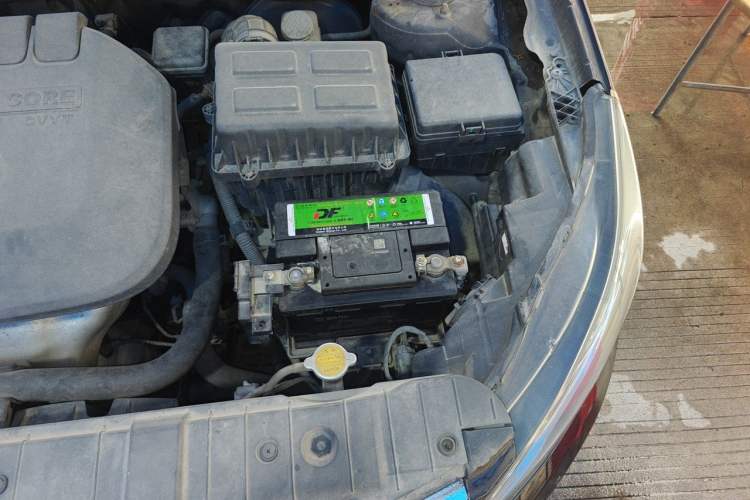 Used CHANGAN Eado 2016 1.6L Manual Fashion Edition Engine Bay Left