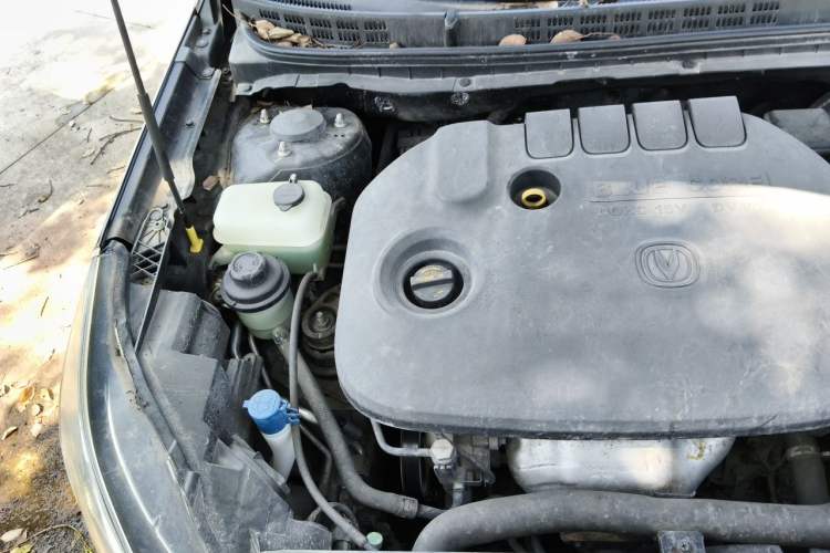 Used CHANGAN Eado 2016 1.6L Manual Fashion Edition Engine Bay Right