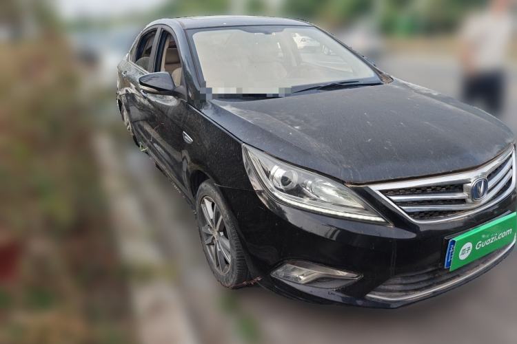 Used CHANGAN Eado 2016 1.6L Manual Fashion Edition Front Right 45 Deg