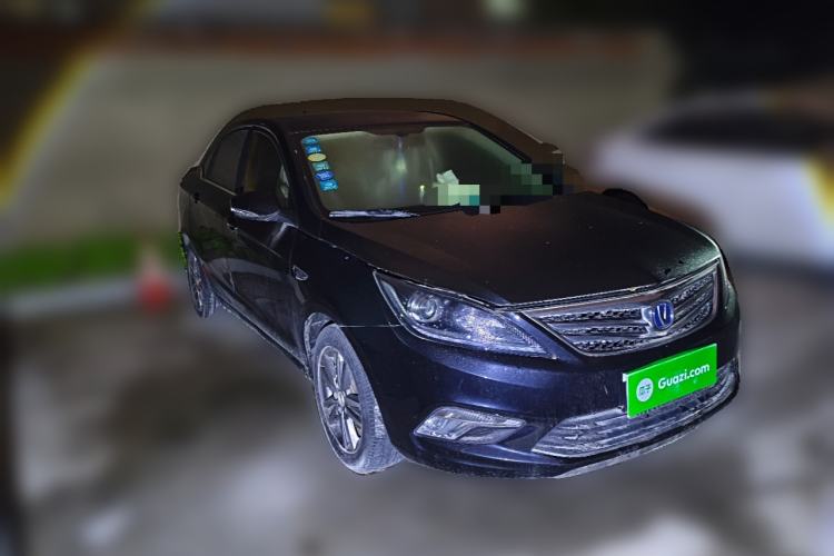 Used CHANGAN Eado 2016 1.6L Manual Fashion Edition Front Right 45 Deg