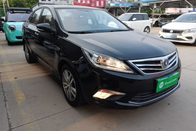 Used CHANGAN Eado 2016 1.6L Manual Fashion Edition Front Right 45 Deg