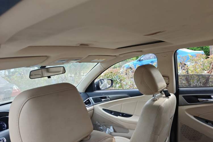 Used CHANGAN Eado 2016 1.6L Manual Fashion Edition Headliner