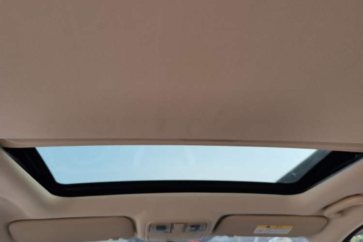 Used CHANGAN Eado 2016 1.6L Manual Fashion Edition Headliner