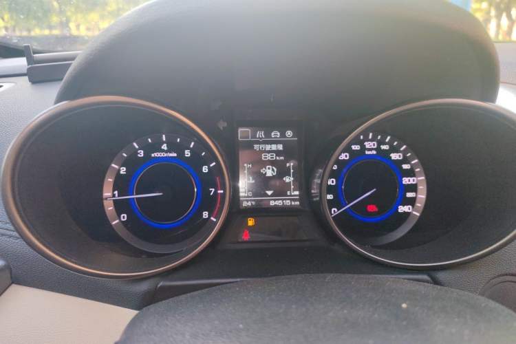 Used CHANGAN Eado 2016 1.6L Manual Fashion Edition Instrument Cluster