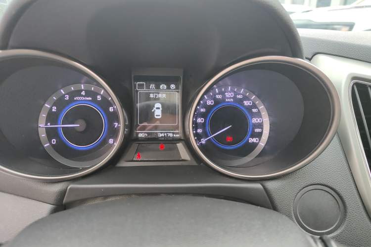 Used CHANGAN Eado 2016 1.6L Manual Fashion Edition Instrument Cluster