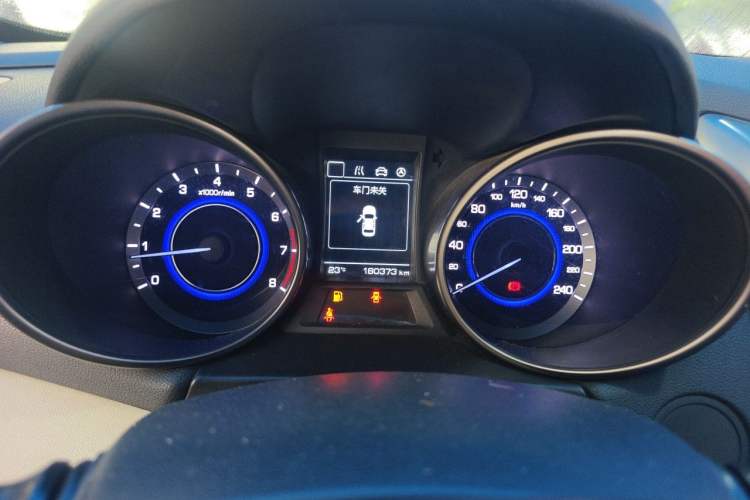 Used CHANGAN Eado 2016 1.6L Manual Fashion Edition Instrument Cluster