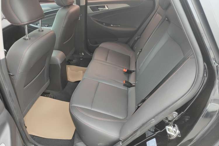 Used CHANGAN Eado 2016 1.6L Manual Fashion Edition Left Rear Seat