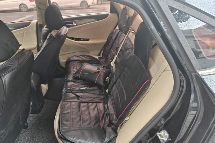 Used CHANGAN Eado 2016 1.6L Manual Fashion Edition Left Rear Seat