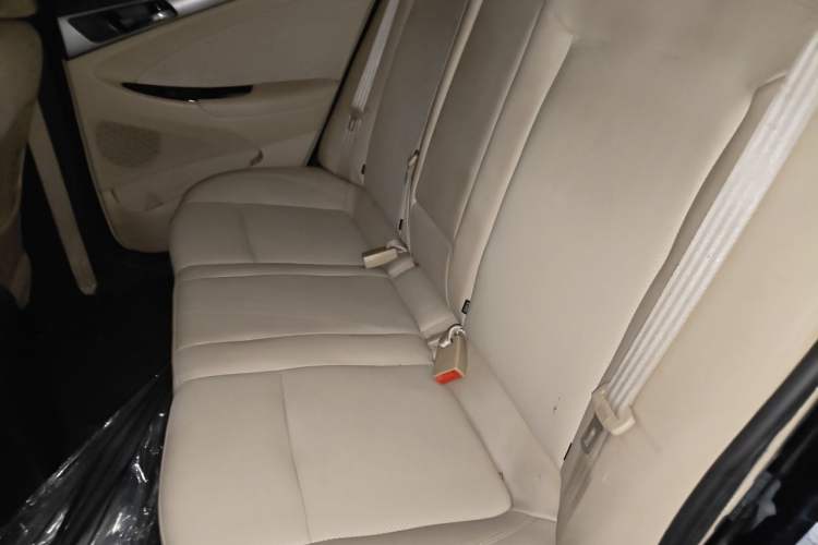 Used CHANGAN Eado 2016 1.6L Manual Fashion Edition Left Rear Seat