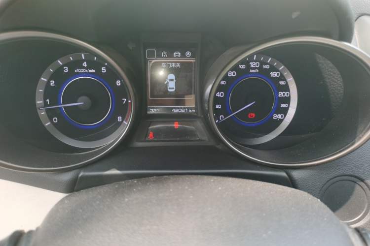 Used CHANGAN Eado 2016 1.6L Manual Fashion Edition Odometer Close Up