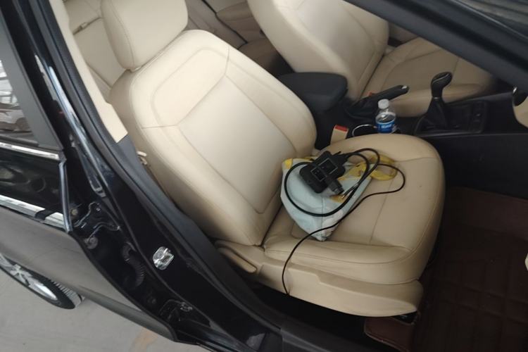 Used CHANGAN Eado 2016 1.6L Manual Fashion Edition Right Front Seat