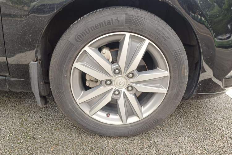 Used CHANGAN Eado 2016 1.6L Automatic Trend Model Right Front Wheel Hub