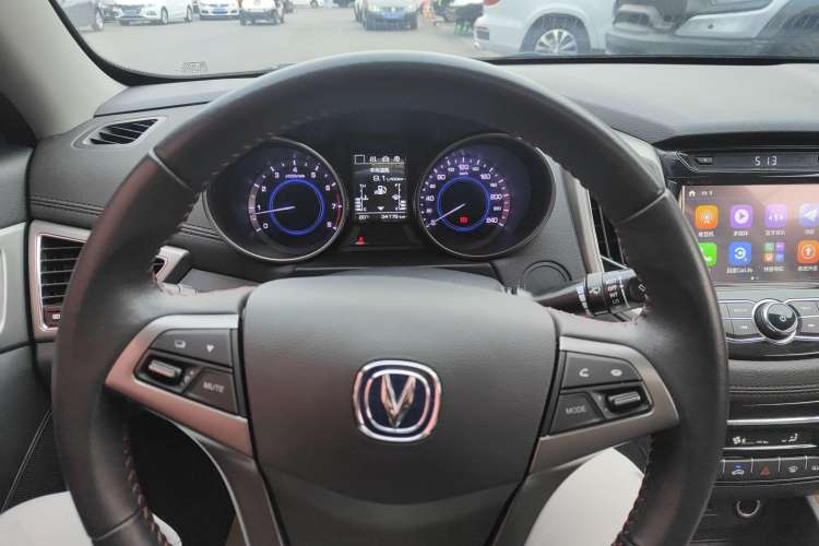 Used CHANGAN Eado 2016 1.6L Manual Fashion Edition Steering Wheel