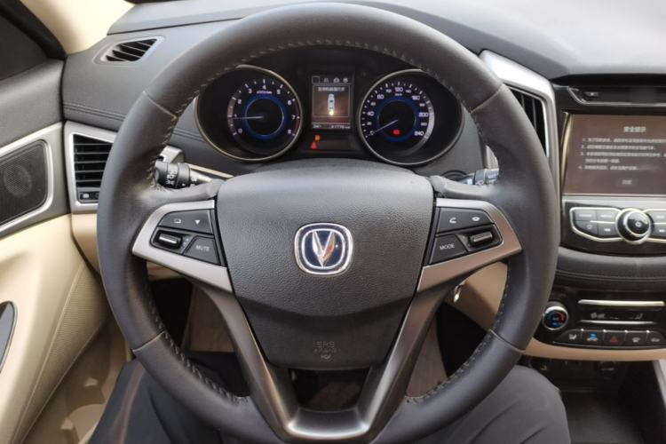 Used CHANGAN Eado 2016 1.6L Manual Fashion Edition Steering Wheel