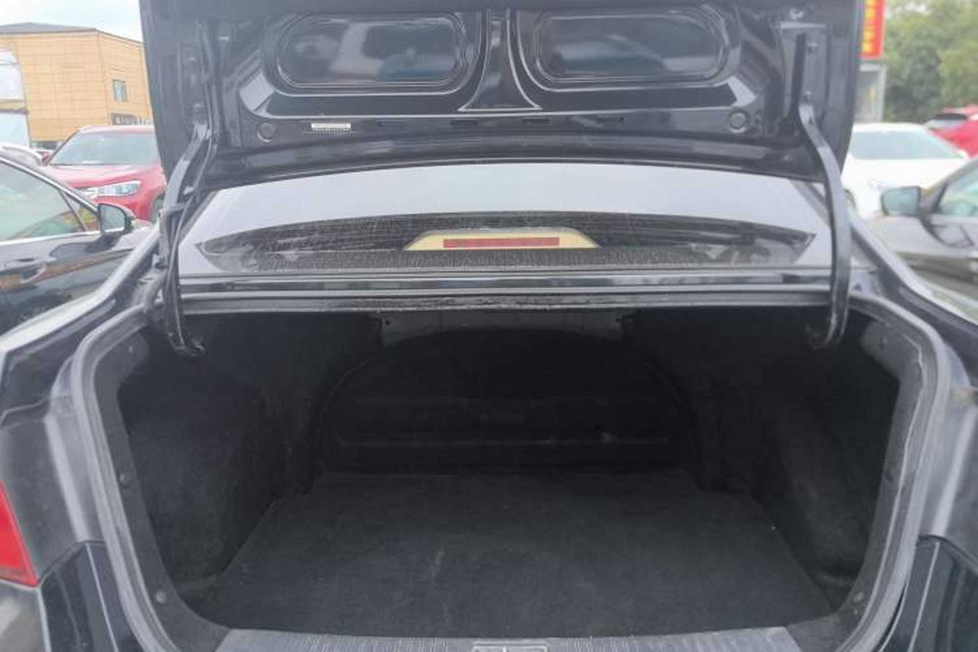 Used CHANGAN Eado 2016 1.6L Manual Fashion Edition Trunk