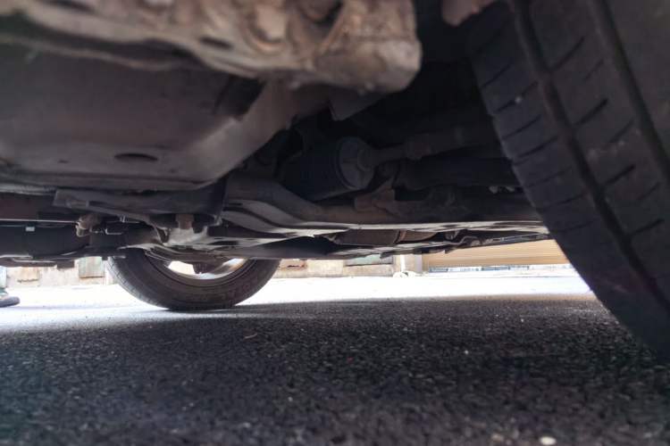 Used CHANGAN Eado 2016 1.6L Manual Junku Model Chassis Front Right