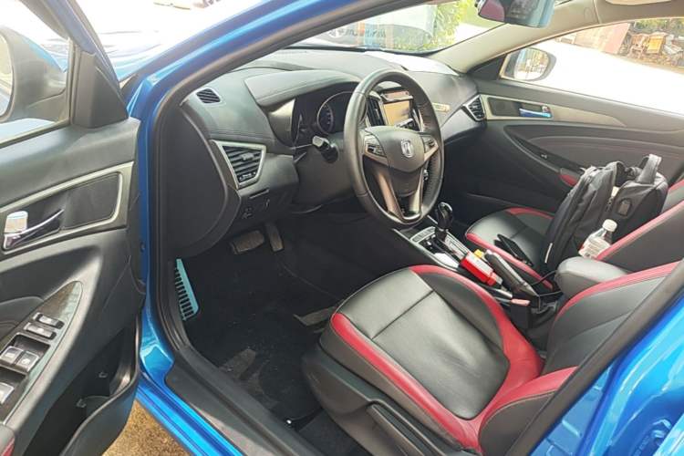 Used CHANGAN Eado 2016 1.6L Automatic Junku Model Driver Seat