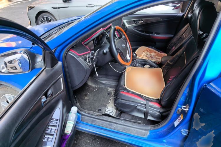 Used CHANGAN Eado 2016 1.6L Manual Junku Model Driver Seat