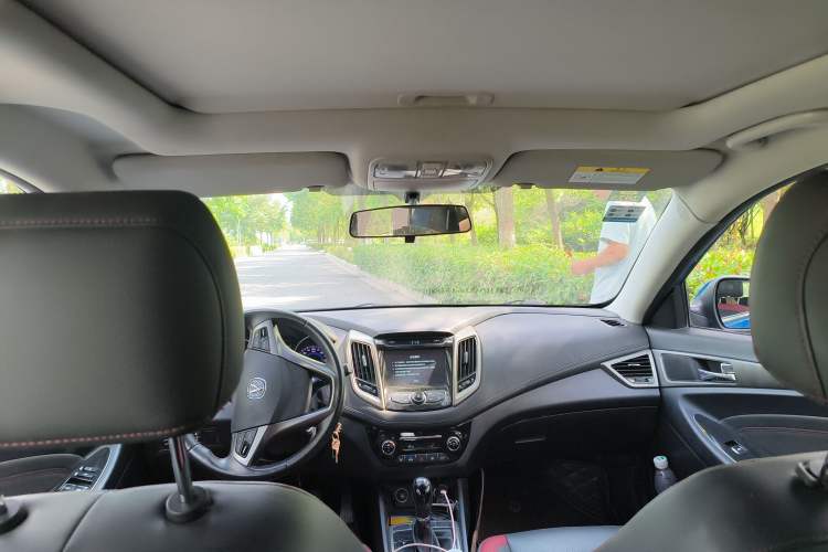Used CHANGAN Eado 2016 1.6L Automatic Junku Model Headliner