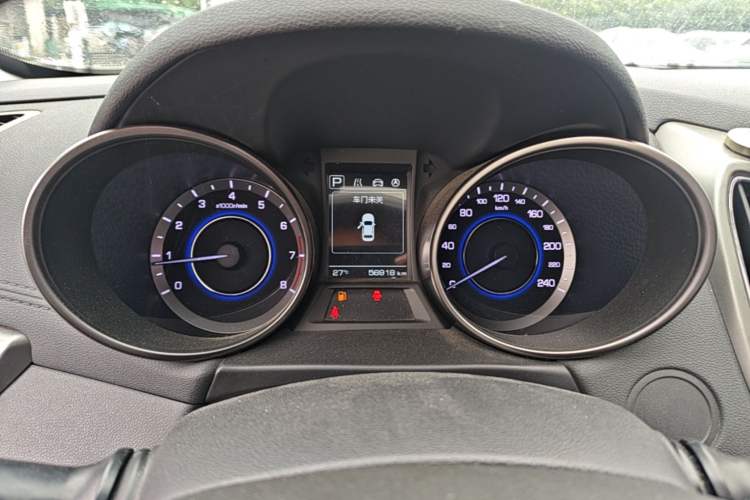 Used CHANGAN Eado 2016 1.6L Automatic Junku Model Instrument Cluster
