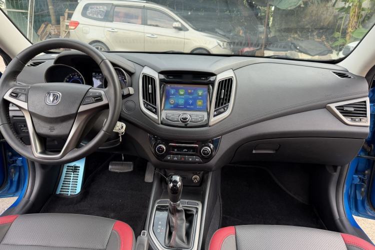 Used CHANGAN Eado 2016 1.6L Automatic Junku Model Interior 5