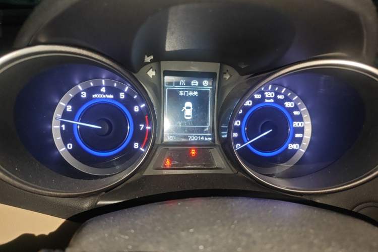 Used CHANGAN Eado 2016 1.6L Manual Fashion Edition Instrument Cluster