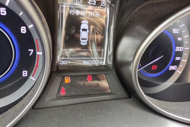 Used CHANGAN Eado 2016 1.6L Manual Fashion Edition Odometer Close Up