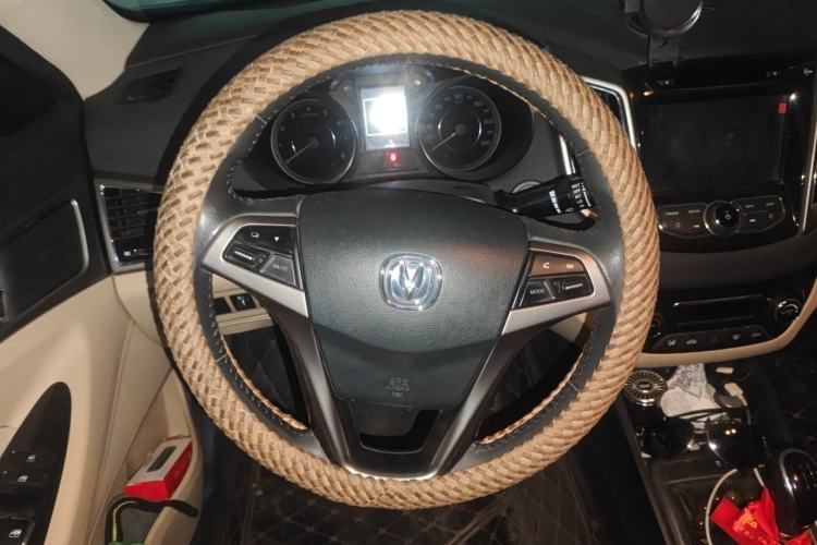 Used CHANGAN Eado 2016 1.6L Manual Fashion Edition Steering Wheel