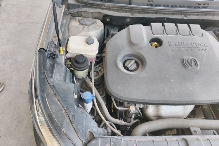 Used CHANGAN Eado 2016 1.6L Manual Fashion Edition Engine Bay Right