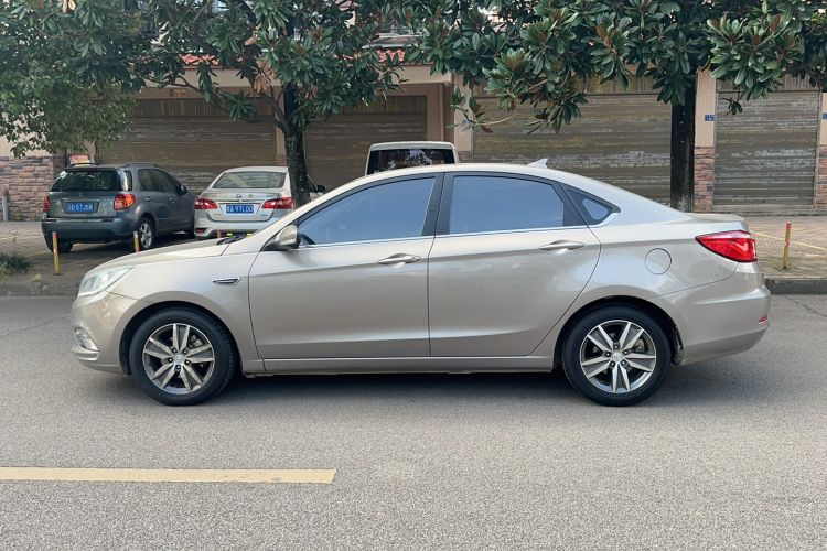 Used CHANGAN Eado 2016 1.6L Automatic Trend Model Exterior 5