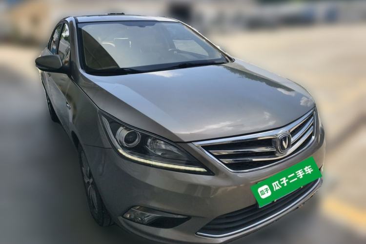 Used CHANGAN Eado 2016 1.6L Manual Fashion Edition Front Right 45 Deg