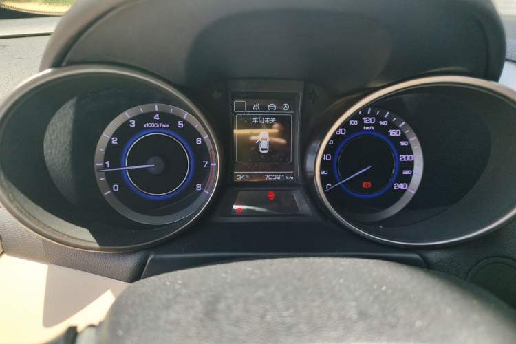 Used CHANGAN Eado 2016 1.6L Manual Fashion Edition Instrument Cluster