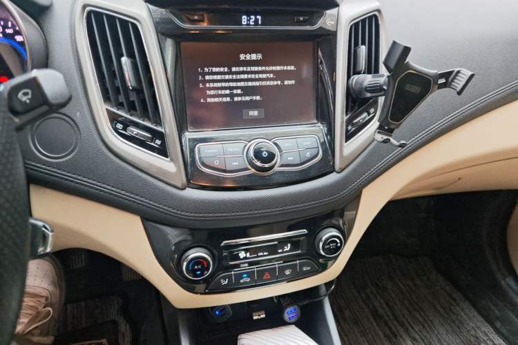 Used CHANGAN Eado 2016 1.6L Automatic Trend Model Audio And AC Panel