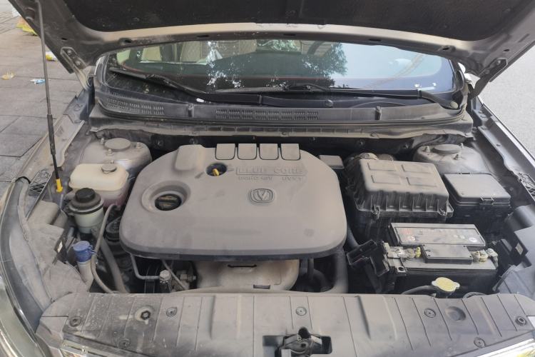 Used CHANGAN Eado 2016 1.6L Manual Fashion Edition Engine Bay