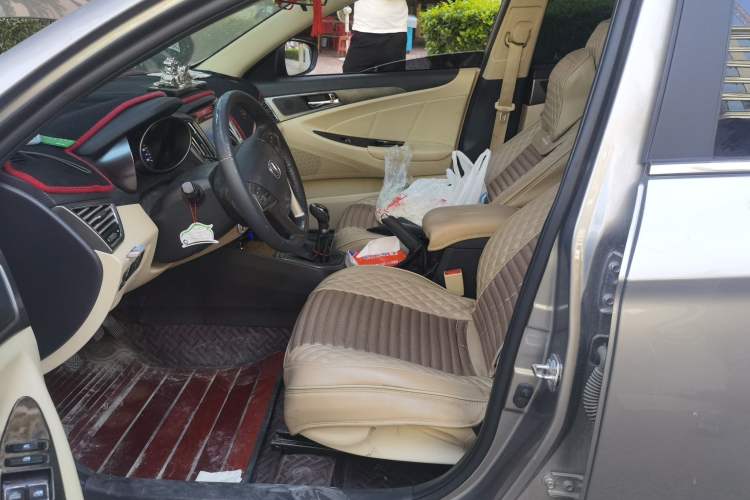 Used CHANGAN Eado 2016 1.6L Manual Fashion Edition Left Front Seat