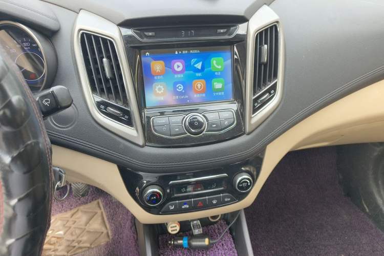 Used CHANGAN Eado 2016 1.6L Manual Fashion Edition Audio And AC Panel