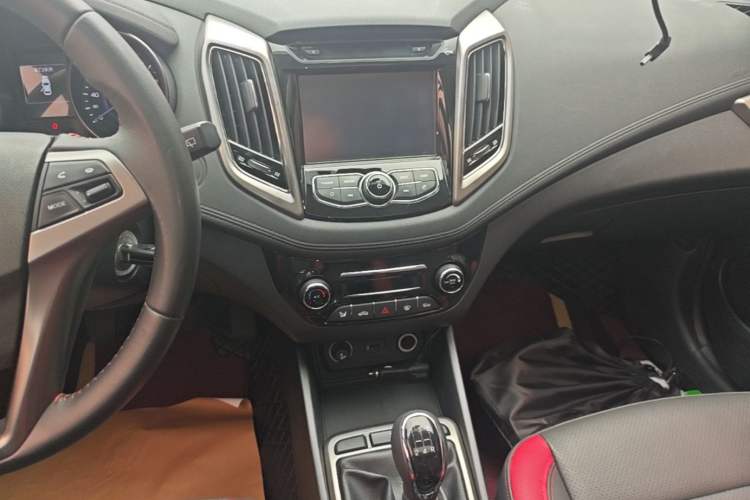 Used CHANGAN Eado 2016 1.6L Manual Junku Model Audio And AC Panel