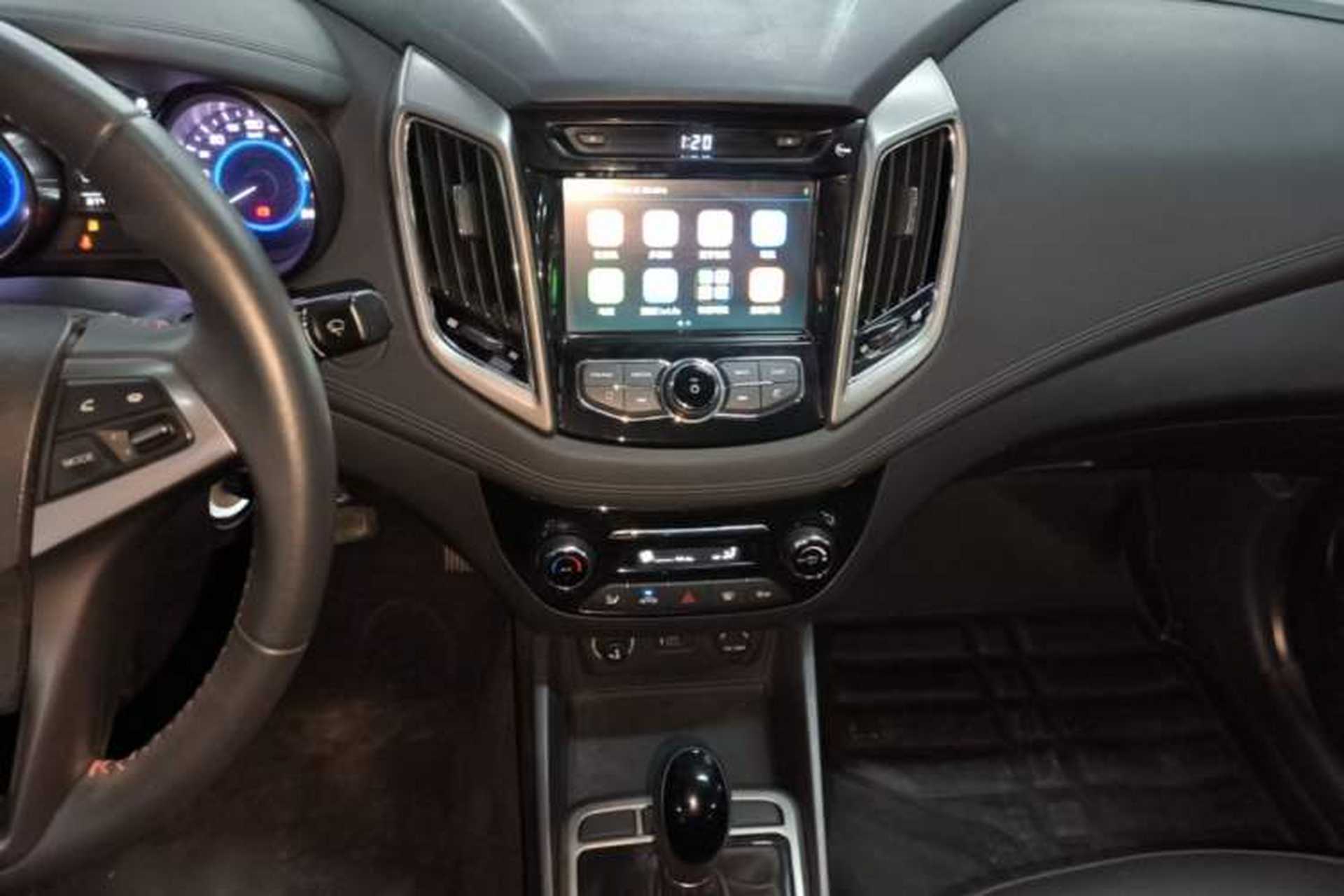 Used CHANGAN Eado 2016 1.6L Automatic Trend Model Audio And AC Panel