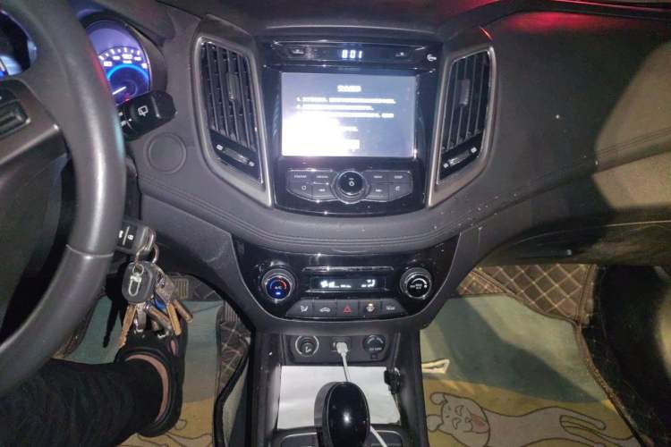 Used CHANGAN Eado 2016 1.6L Automatic Junku Model Audio And AC Panel