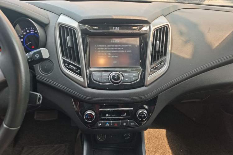 Used CHANGAN Eado 2016 1.6L Automatic Junku Model Audio And AC Panel
