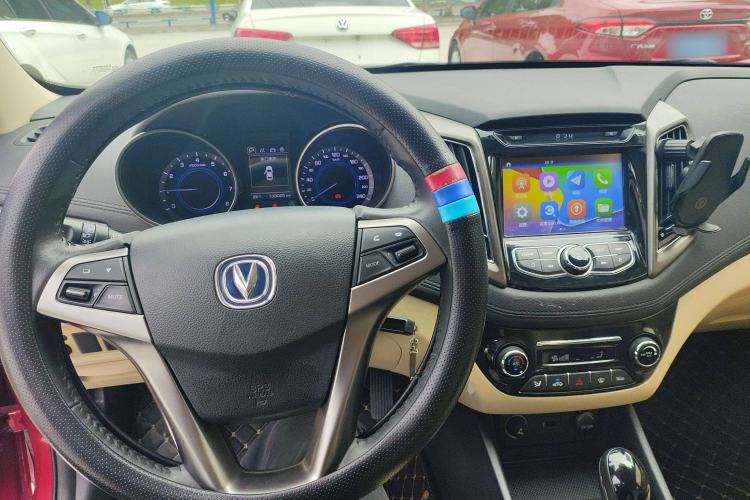 Used CHANGAN Eado 2016 1.6L Automatic Trend Model Center Console