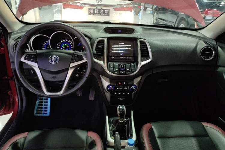 Used CHANGAN Eado 2016 1.6L Manual Junku Model Center Console