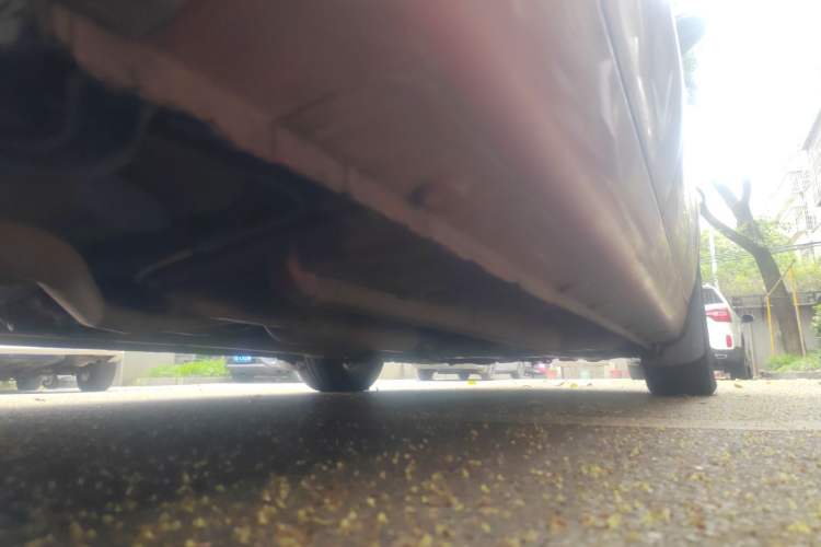 Used CHANGAN Eado 2016 1.6L Automatic Junku Model Chassis Rear Right