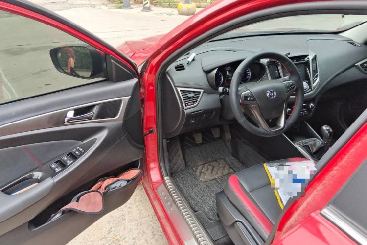 Used CHANGAN Eado 2016 1.6L Manual Junku Model Driver Seat