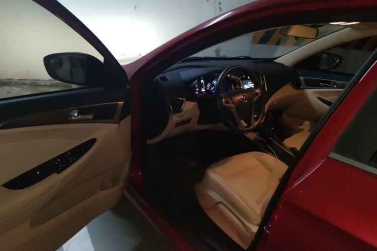 Used CHANGAN Eado 2016 1.6L Automatic Trend Model Driver Seat
