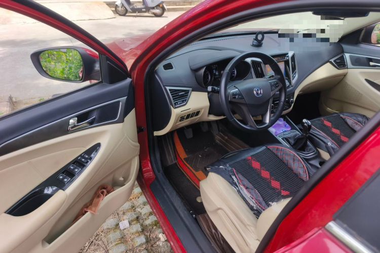 Used CHANGAN Eado 2016 1.6L Manual Fashion Edition Driver Seat