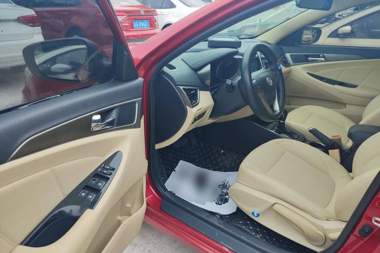 Used CHANGAN Eado 2016 1.6L Automatic Trend Model Driver Seat